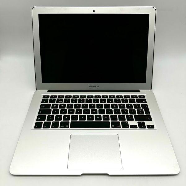 MacBook Air 13" 2014 i5 4gb RAM 128gb SSD Silver б/у (LG085) 4081        фото