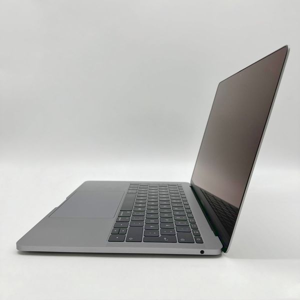 MacBook Pro 13" 2016 i7 16gb RAM 512gb SSD Space Gray б\у (CGVC8) 4355        фото