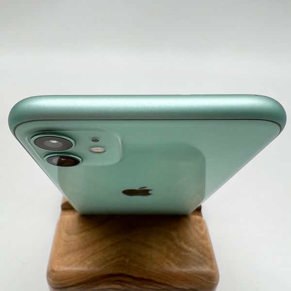 iPhone 11 64GB б/у Green 3121        фото