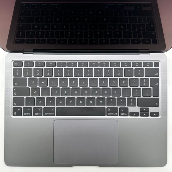 MacBook Air 13" 2020 M1 16gb RAM 256gb SSD Space Gray Late б/у (YQ6LR) 4054        фото