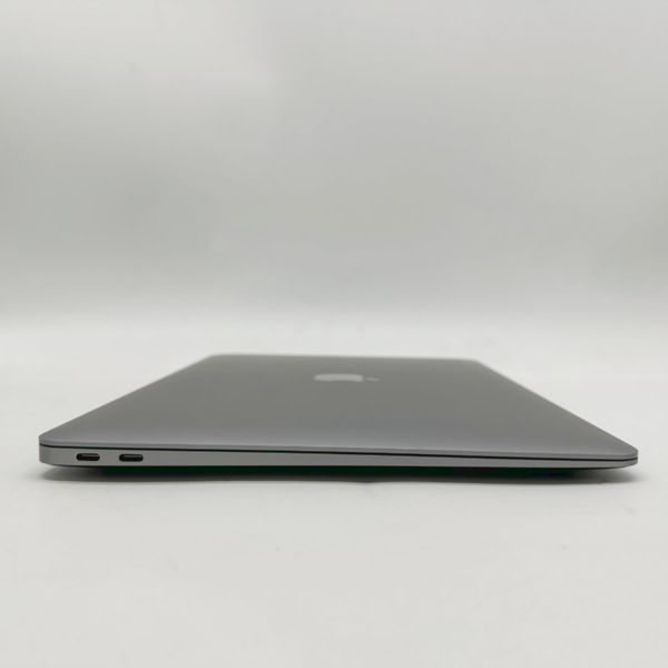 MacBook Air 13" 2020 M1 8GB RAM 256GB SSD Space Gray б/у (69Q6L4) 3918        фото