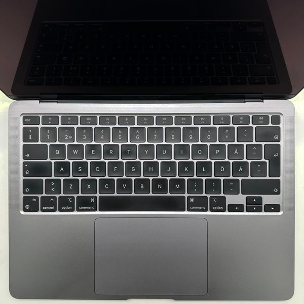 MacBook Air 13" 2020 M1 8GB RAM 256GB SSD Space Gray б/у (69Q6L4) 3918        фото