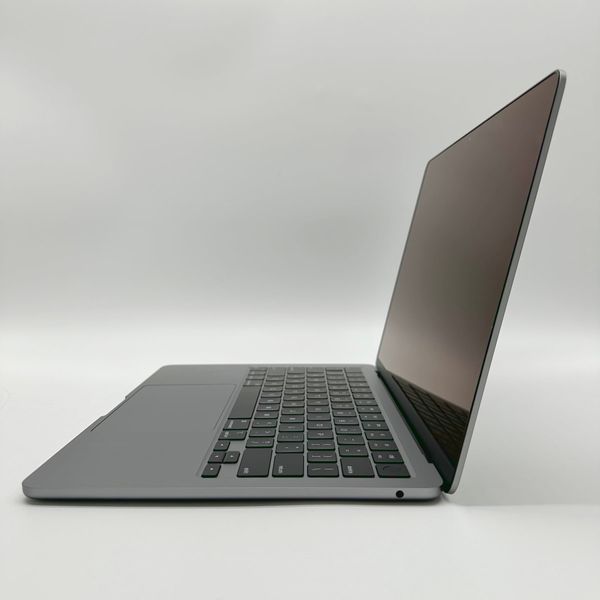 MacBook Air 13" 2022 M2 8gb RAM 256gb SSD Space Gray б/у (6Y2TC) 4019        фото