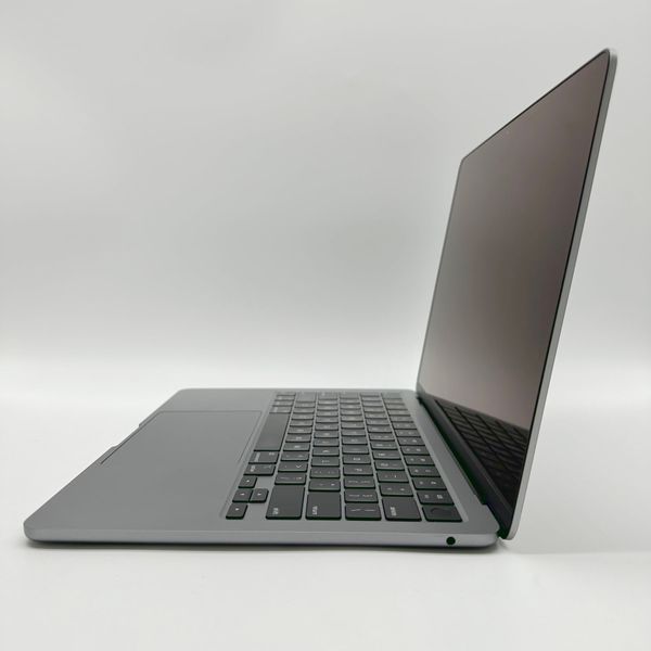 MacBook Air 13" 2022 M2 8gb RAM 512gb SSD Space Gray б/у (4VY65) 4021        фото