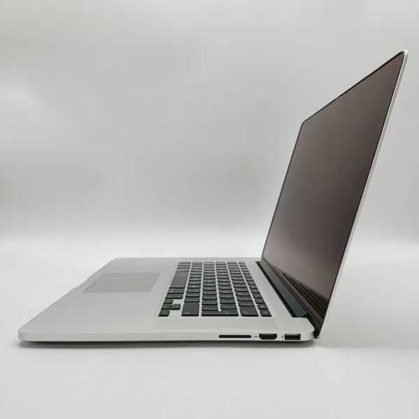 MacBook Pro 15" 2015 i7 16gb RAM 256gb SSD Silver б\у (H9G8WN) 4194        фото