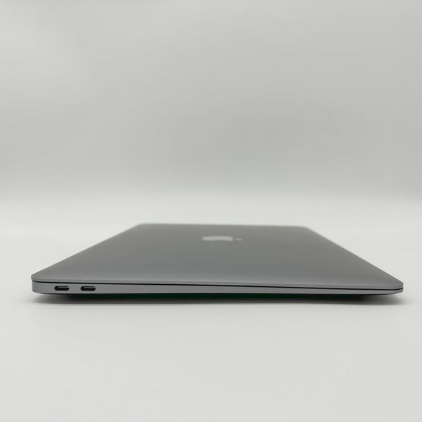 MacBook Air 13" 2020 M1 8GB RAM 256GB SSD Space Gray б/у (UQ6L4) 4060        фото