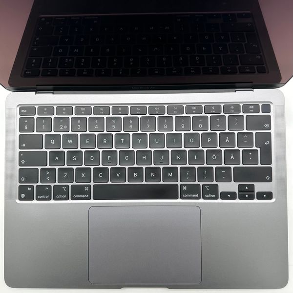 MacBook Air 13" 2020 M1 8GB RAM 256GB SSD Space Gray б/у (G7Q6L4) 4062        фото