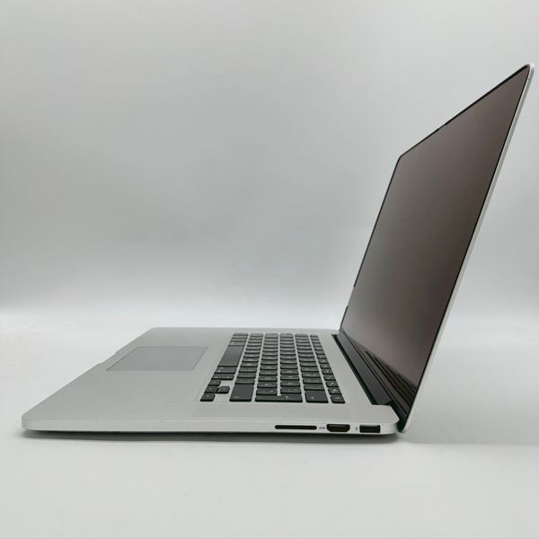 MacBook Pro 15" 2015 i7 16GB RAM 256GB SSD Silver б/у (XG8WN) 3922        фото