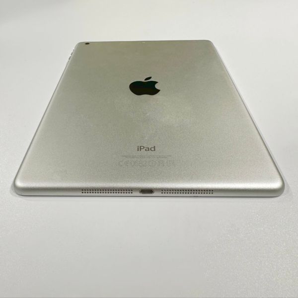 iPad Air (1th gen) Wi-Fi 32gb Silver б/у (R7FK15@) 4082        фото