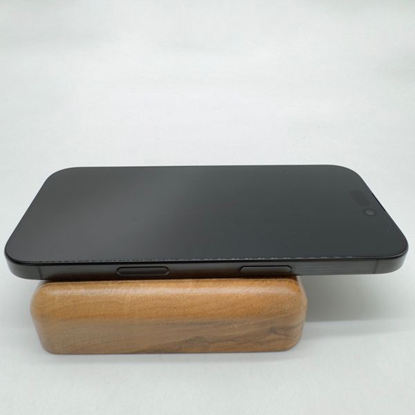 iPhone 16 Pro 128GB Black Titanium б/у (74398) 5266        фото
