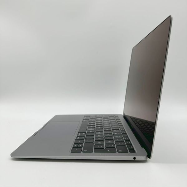 MacBook Air 13" 2019 i5 8gb RAM 256gb SSD Space Gray б/у (CLYWH) 4064        фото