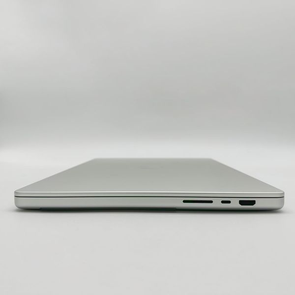 MacBook Pro 16" 2021 M1 Max 64gb RAM 1Tb SSD Silver б\у (HV23F) 4199        фото