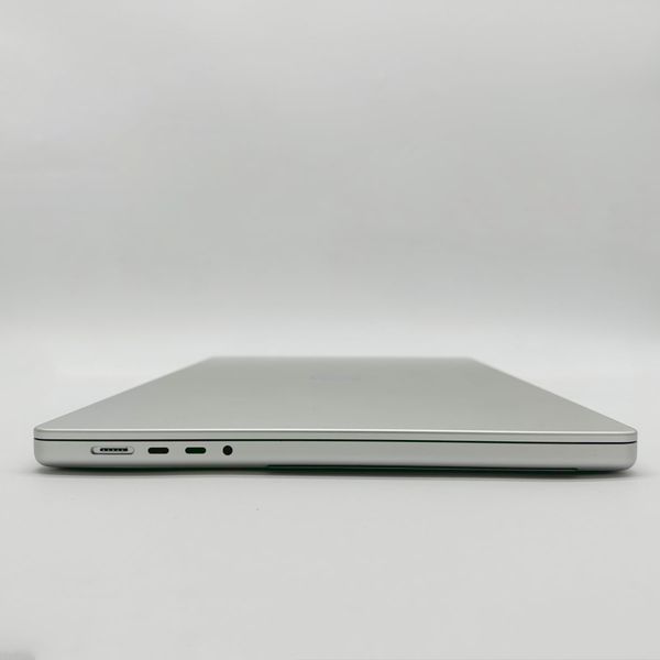 MacBook Pro 16" 2021 M1 Max 64gb RAM 1Tb SSD Silver б\у (HV23F) 4199        фото