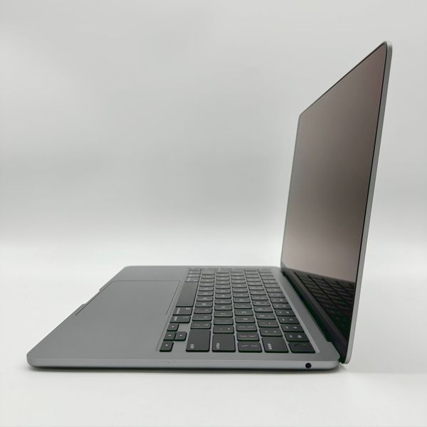 MacBook Air 13" 2022 M2 16GB RAM 256GB SSD Space Gray б/у (40G4W) 4059        фото