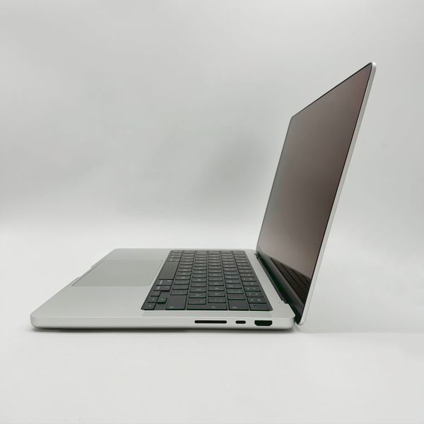 MacBook Pro 14" 2021 M1 Pro 32Gb RAM 512gb SSD Silver б\у (H7QXK) 4457        фото