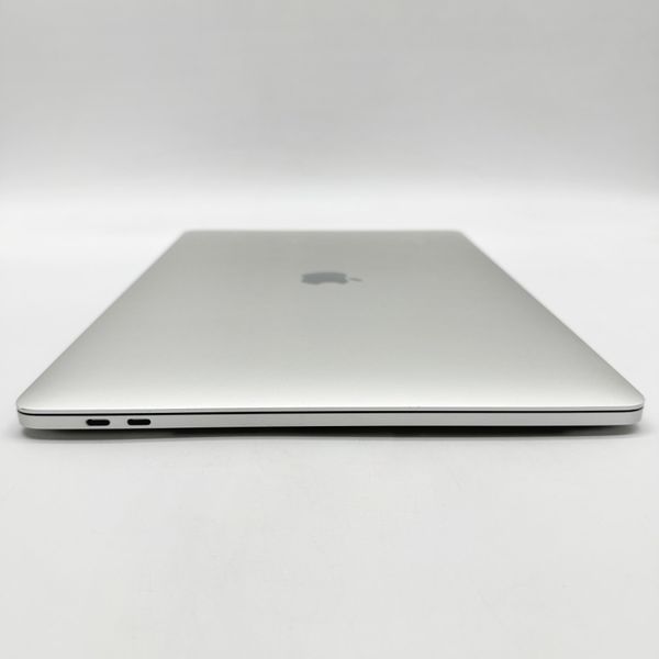 MacBook Pro 15" 2019 i7 16gb RAM 256gb SSD Silver б\у (HLVCH) 5374        фото