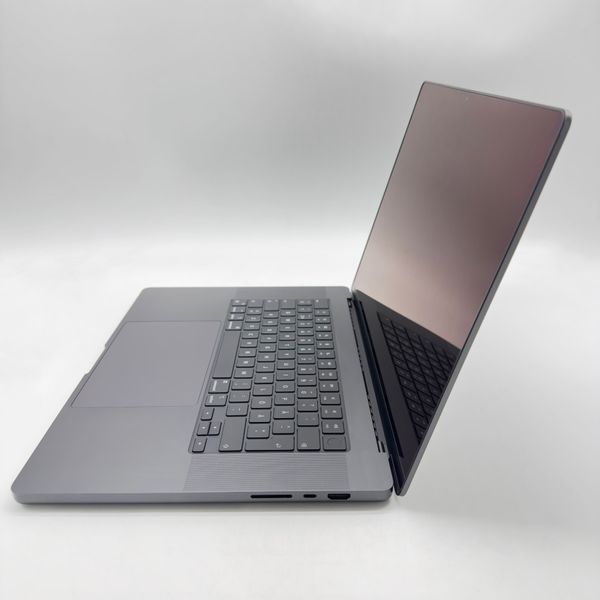 MacBook Pro 16" 2024 M4 Pro 48Gb RAM 512Gb SSD Space Black б/у (N7027) 5479        фото