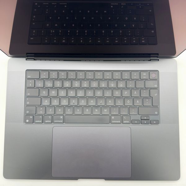 MacBook Pro 16" 2024 M4 Pro 48Gb RAM 512Gb SSD Space Black б/у (N7027) 5479        фото