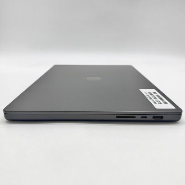 MacBook Pro 16" 2024 M4 Pro 48Gb RAM 512Gb SSD Space Black б/у (X7F2F) 5430        фото
