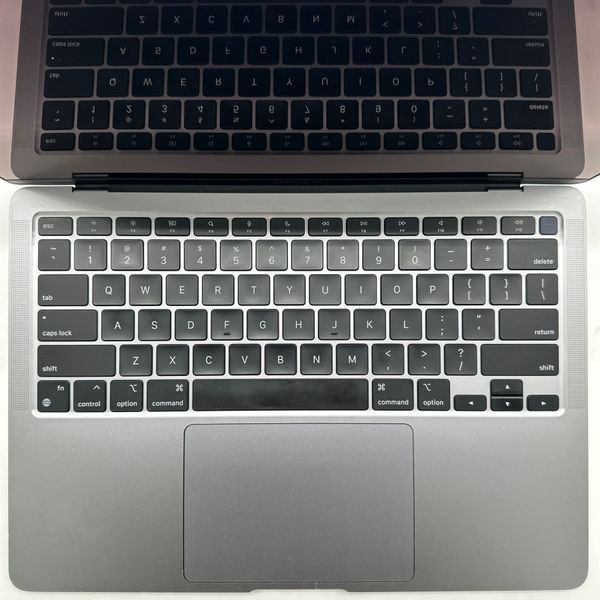 MacBook Air 13" 2020 M1 8GB RAM 256GB SSD Space Gray б\у (38Q6L4) 4687        фото