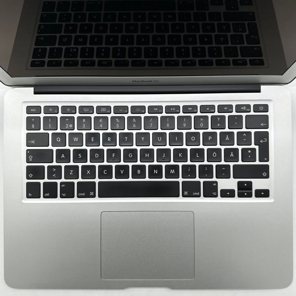 MacBook Air 13" 2015 i5 4gb RAM 128gb SSD Silver б/у (8G940) 4069        фото