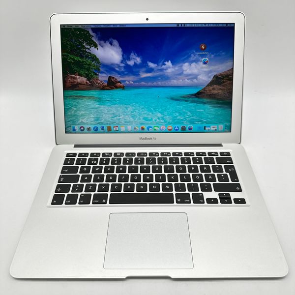 MacBook Air 13" 2017 i5 8gb RAM 128gb SSD Silver б/у (AVJ1WK) 4072        фото