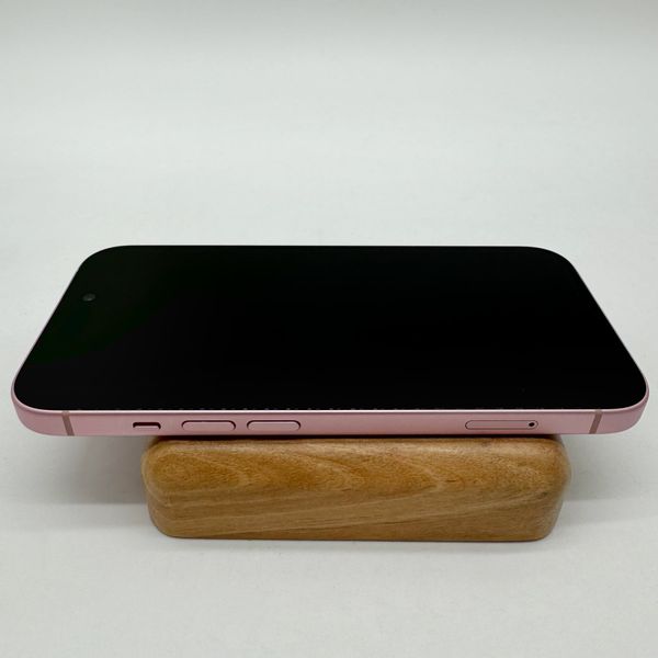 iPhone 15 128GB Pink б/у (78216) 4031        фото