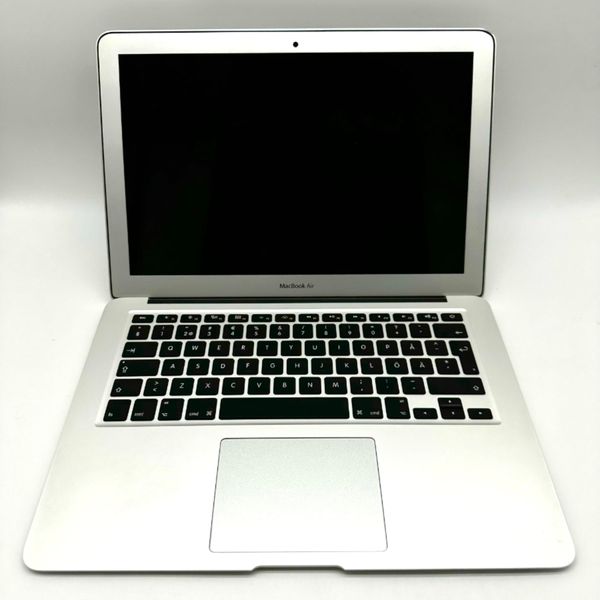 MacBook Air 13" 2015 i5 4gb RAM 128gb SSD Silver б/у (WG940) 4070        фото