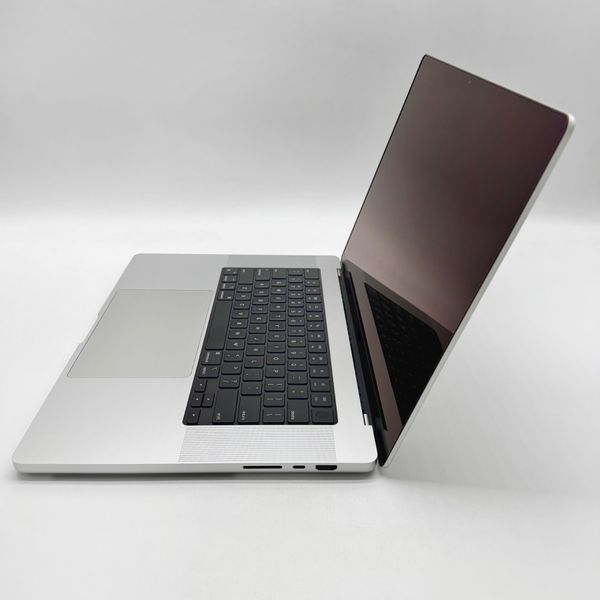 MacBook Pro 16" 2021 M1 Pro 16gb RAM 512gb SSD Silver б\у (H7X92) 5381        фото
