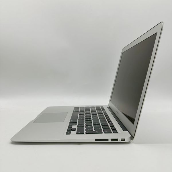 MacBook Air 13" 2015 i5 4GB RAM 128GB SSD Silver б/у (5G940) 3887        фото