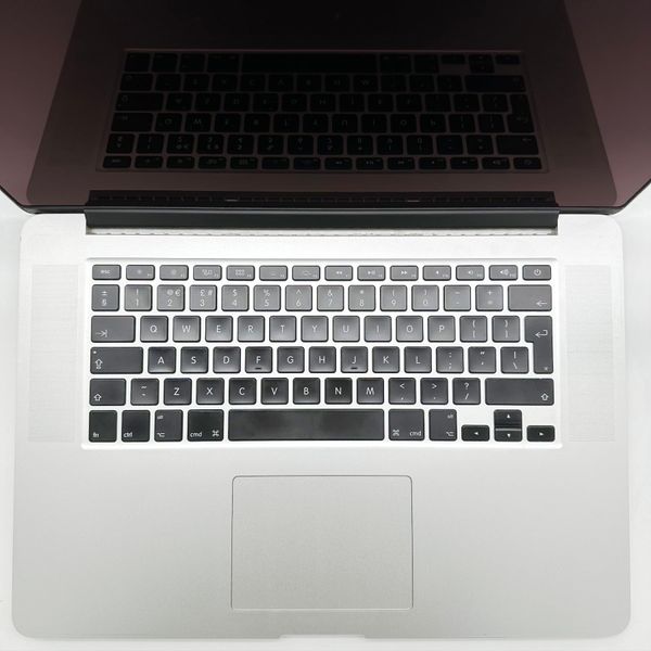 MacBook Pro 15" 2015 i7 16gb RAM 256gb SSD Silver б\у (H9G8WN) 4194        фото