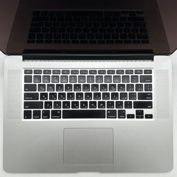 MacBook Pro 15" 2015 i7 16gb RAM 256gb SSD Silver б\у (UG8WN) 4165        фото