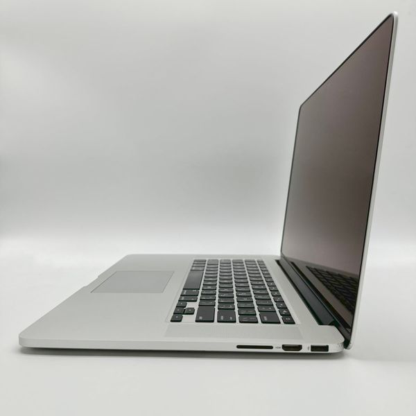 MacBook Pro 15" 2015 i7 16gb RAM 256gb SSD Silver б\у (UG8WN) 4165        фото