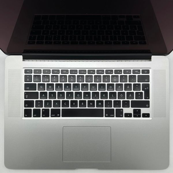 MacBook Pro 15" 2015 i7 16gb RAM 512gb SSD Silver б/у (2G8WM) 4101        фото