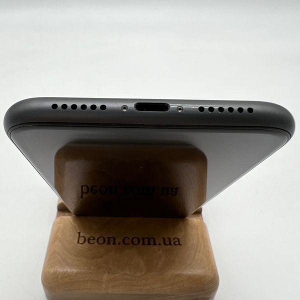 Apple iPhone 11 64gb Black б/у (46164) 2793        фото