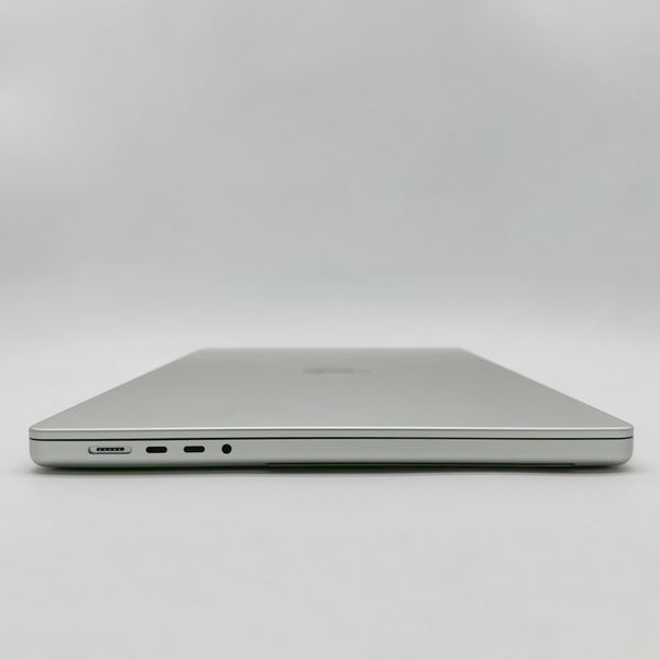 MacBook Pro 16" 2021 M1 Pro 32gb RAM 512gb SSD Silver б\у (MJQ2H) 4305        фото