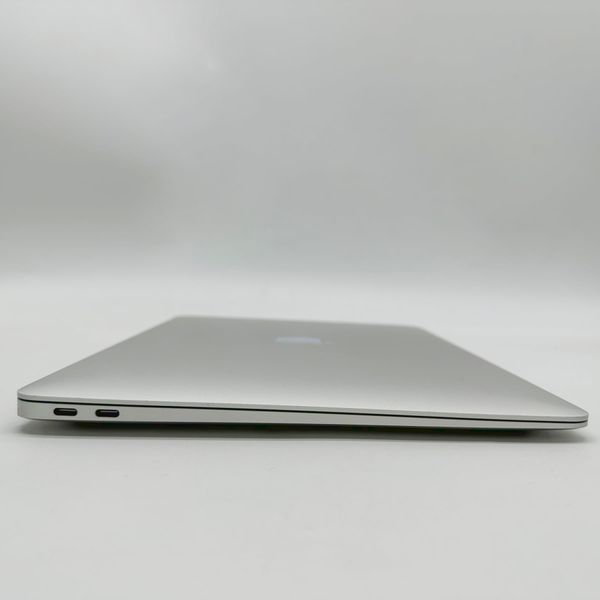 MacBook Air 13" 2020 i3 8GB RAM 256GB SSD Silver б/у (9MNHQ) 9MNHQ фото