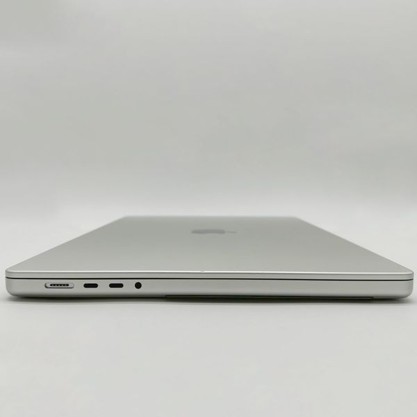 MacBook Pro 16" 2021 M1 Pro 32gb RAM 512gb SSD Silver б\у (0903N) 4304        фото