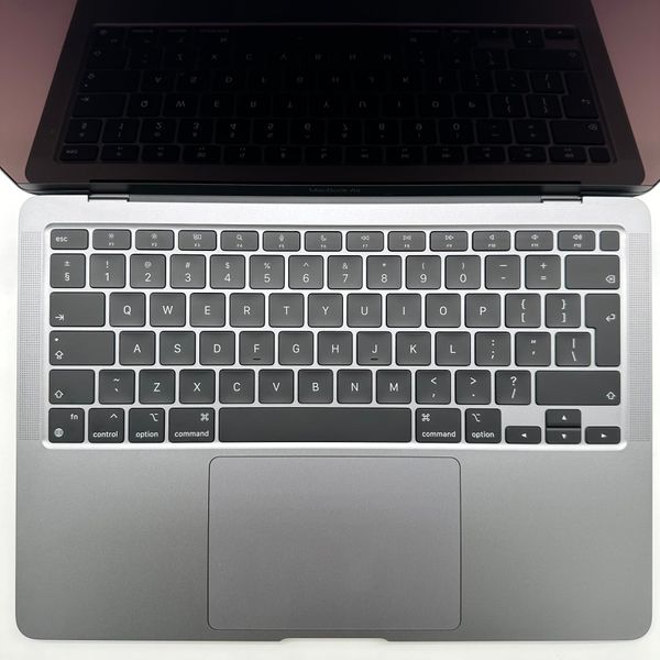 MacBook Air 13" 2020 M1 16gb RAM 256gb SSD Space Gray Late б/у (XQ6LR) 3984        фото