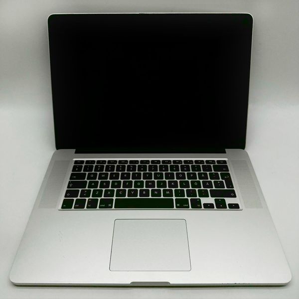 MacBook Pro 15" 2015 i7 16gb RAM 256gb SSD Silver б\у (EG3QD) 4221        фото