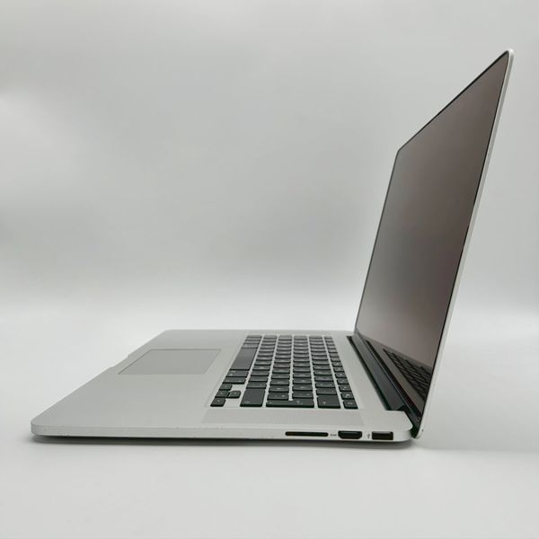 MacBook Pro 15" 2015 i7 16gb RAM 256gb SSD Silver б\у (EG3QD) 4221        фото