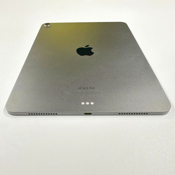 iPad Air 5th Gen 2022 Wi-Fi 64GB Space Gray б\у (CP6J4) 4172        фото