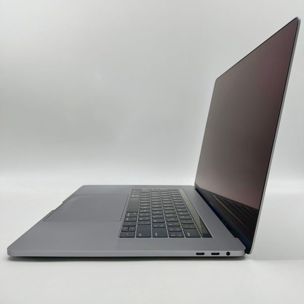 MacBook Pro 15" 2019 i7 16gb RAM 256gb SSD Space Gray б/у (4FLVCF) 3300        фото