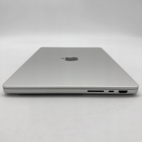 MacBook Pro 14" 2021 M1 Pro 32Gb RAM 512Gb SSD Silver б/у (6XDPQ) 5450        фото