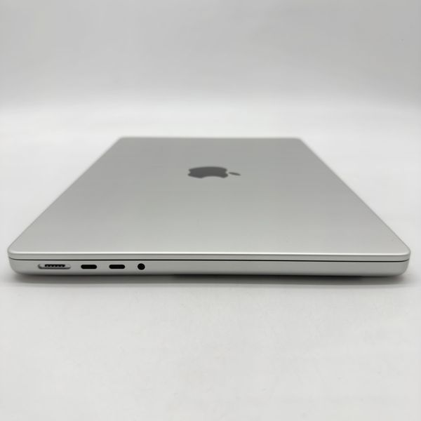 MacBook Pro 14" 2021 M1 Pro 32Gb RAM 512Gb SSD Silver б/у (6XDPQ) 5450        фото