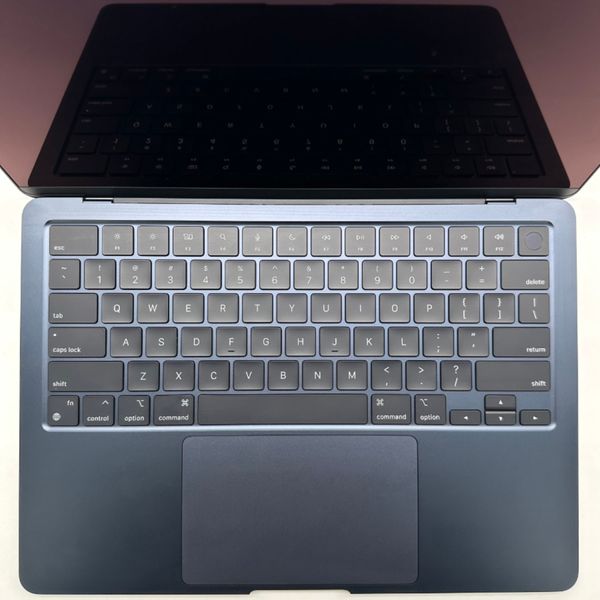 MacBook Air 13" 2022 M2 8gb RAM 256gb SSD Midnight б\у (YXK1) 4177        фото