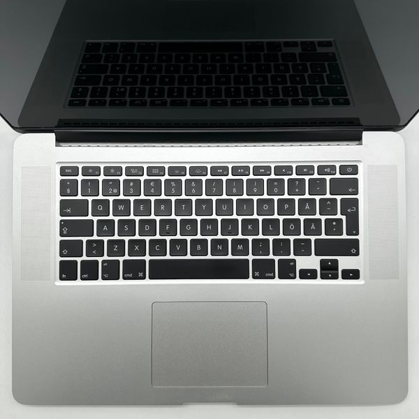 MacBook Pro 15" 2015 i7 16gb RAM 512gb SSD Silver б/у (NG8WN) 4110        фото