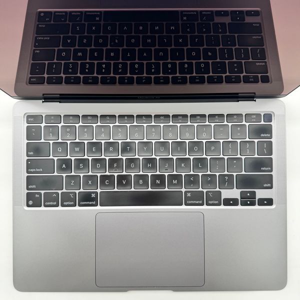 MacBook Air 13" 2020 M1 8GB RAM 256GB SSD Space Gray б\у (J5Q6L4) 5748        фото