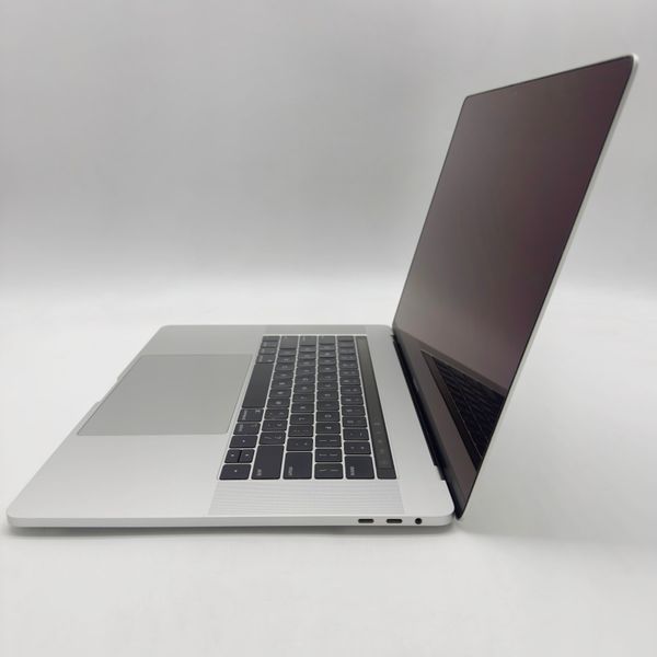 MacBook Pro 15" 2018 i7 16gb RAM 512gb SSD Silver б/у (LJG5M) 5510        фото