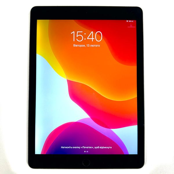 iPad Air (2th gen) Wi-Fi 32gb Space Gray б/у (0HG5D) 3995        фото